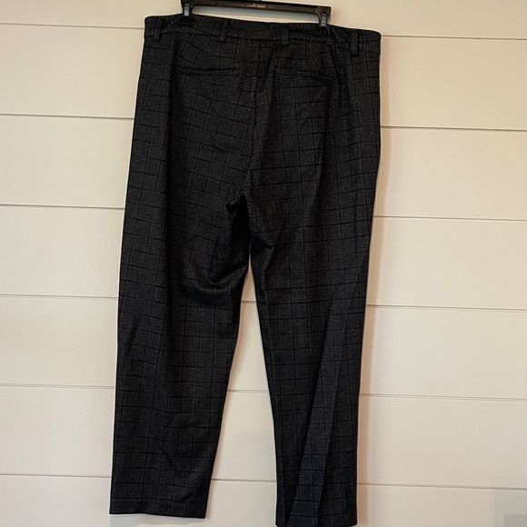 Liverpool ladies 18w plaid pants - Picture 5 of 5